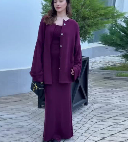 Robe tricotée élégante pour femmes avec un cardigan assorti Levoire