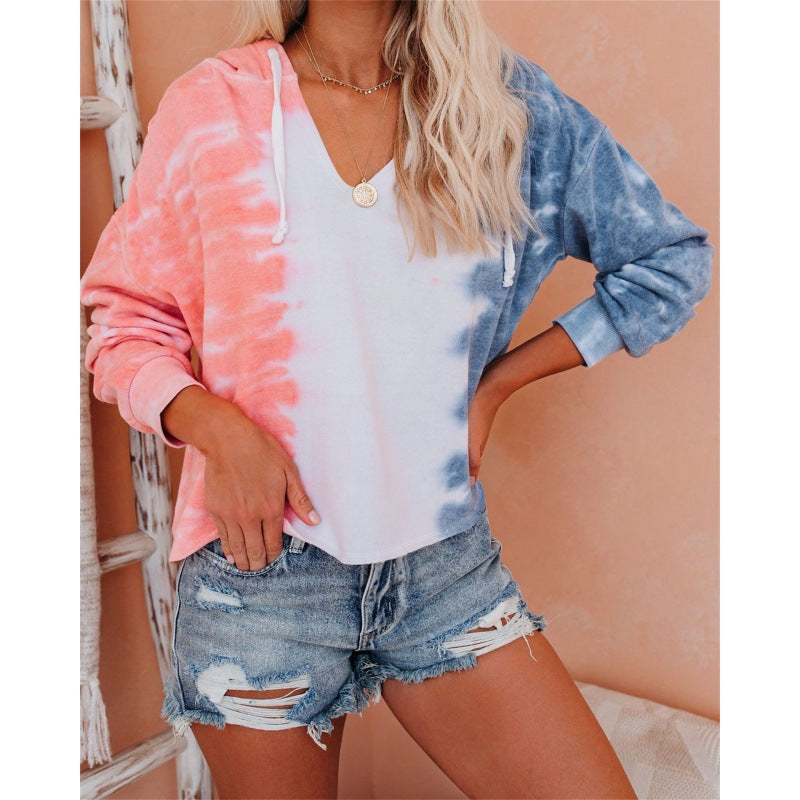 Haut à capuche pour femme à col en V avec design tie-dye Levoire