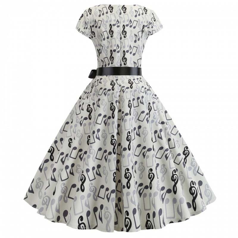 Robe Rockabilly pour femmes avec motif musical et design ajusté Levoire