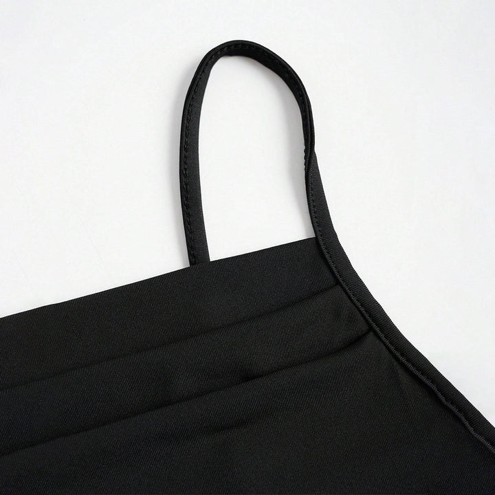 Robe maxi pour femmes avec des plis élégants et des bretelles hors des épaules Levoire