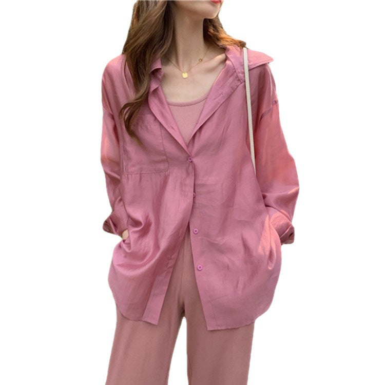 Blouse transparente pour femmes avec coupe moderne et coupe décontractée Levoire