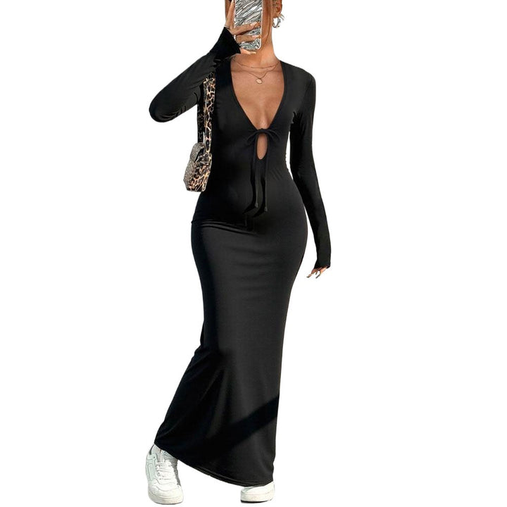 Robe maxi pour femmes avec décolleté en V profond et fermeture à nœud stylée Levoire
