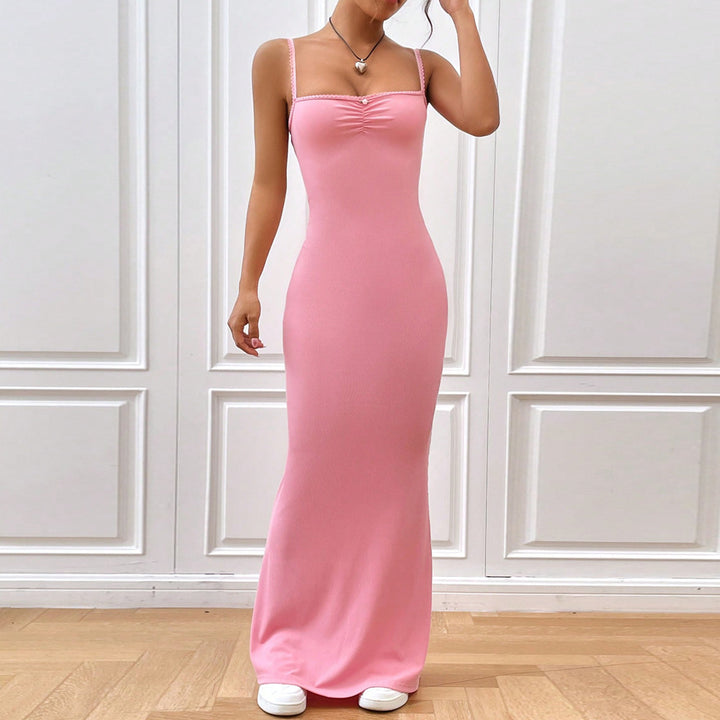 Robe maxi femme avec bretelles spaghetti ajustables et ruchés décoratifs Levoire