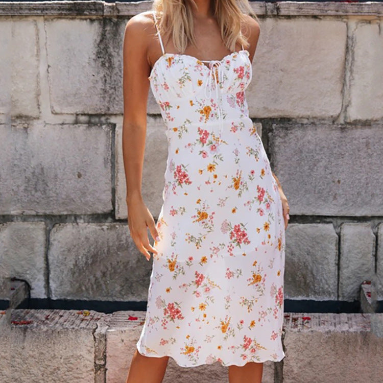 Robe midi florale ajustée pour femme avec une coupe slim et des fronces Levoire