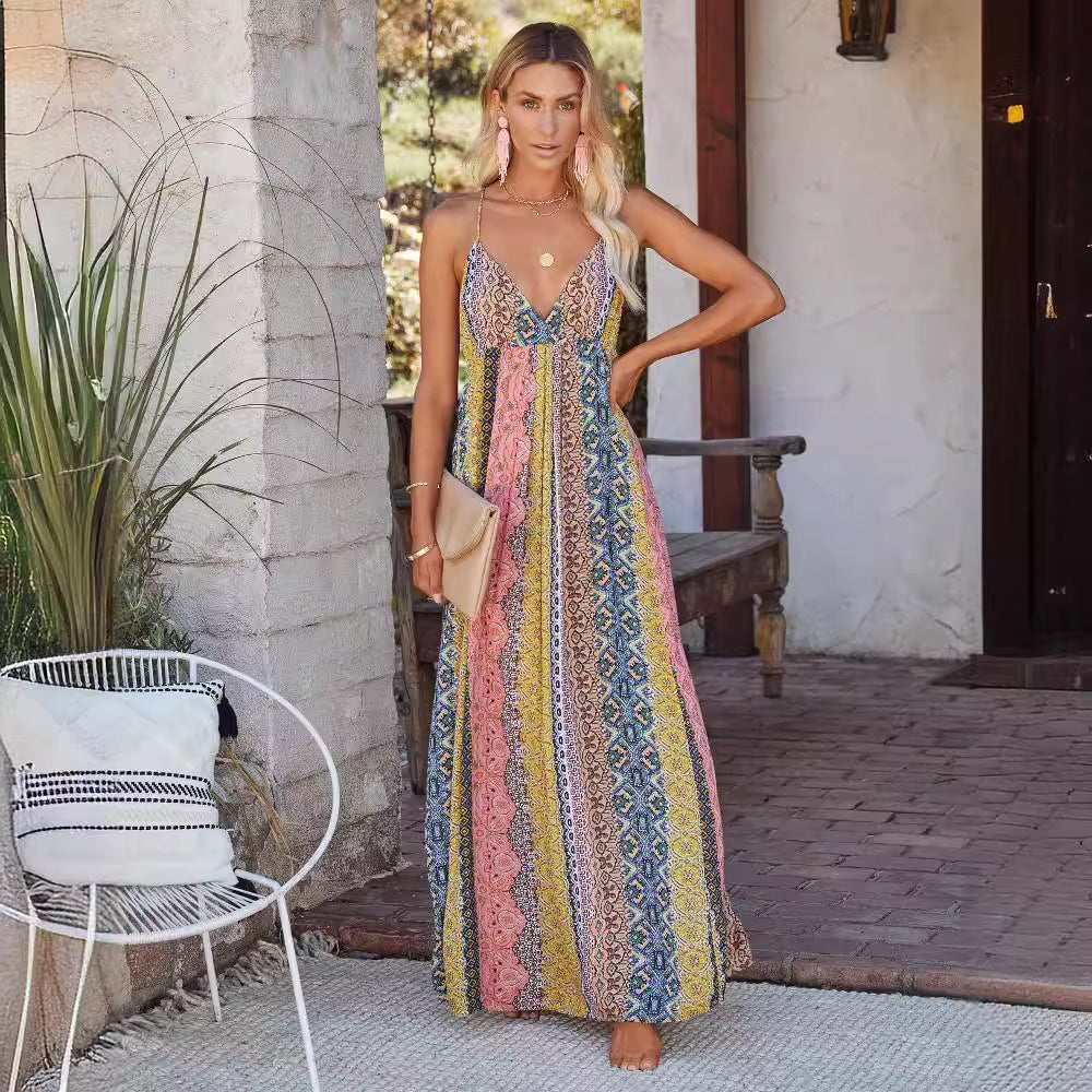 Robe maxi pour femmes avec un motif unique multicolore et des bretelles spaghetti réglables Levoire