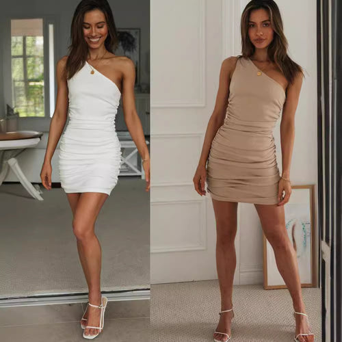 Robe mini femme moulante avec découpe asymétrique et détails en volants Levoire