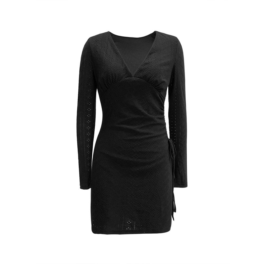 Robe portefeuille pour femmes avec un élégant col en V et des manches longues Levoire