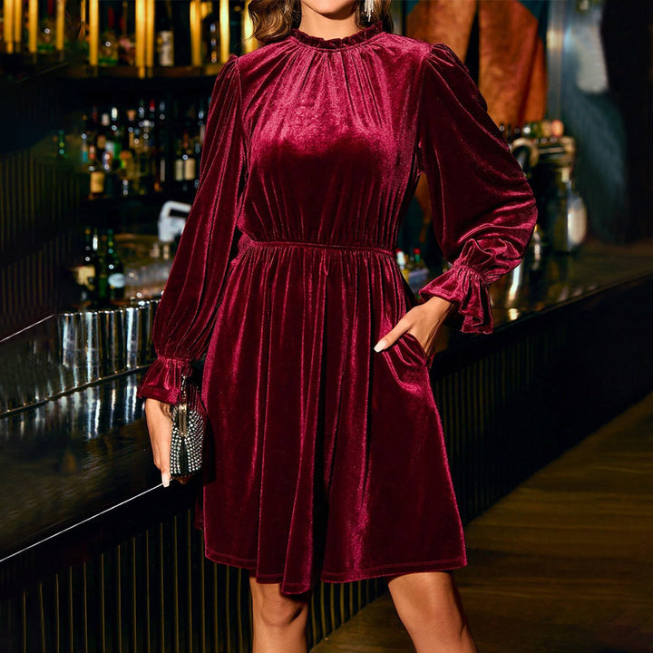 Robe de soirée en velours pour femme avec longues manches bouffantes et taille élastique Levoire
