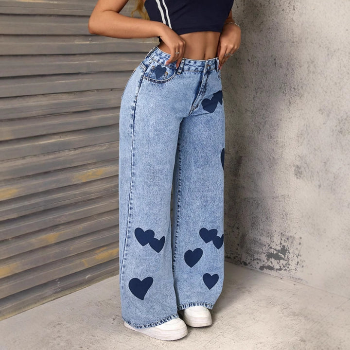 Jeans larges pour femmes avec des appliqués en forme de cœur Levoire