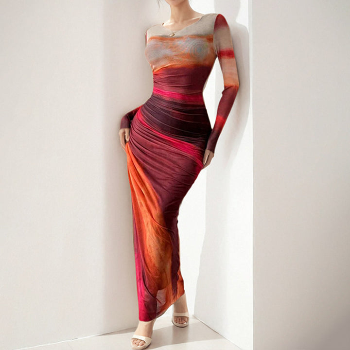 Robe maxi élégante pour femmes avec effet drapé raffiné et manches longues Levoire