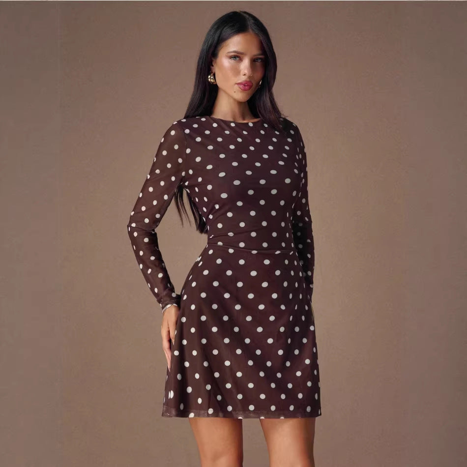 Robe mini pour femmes avec des manches transparentes et un design à pois Levoire