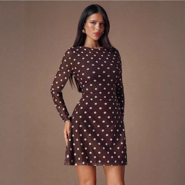 Robe mini pour femmes avec des manches transparentes et un design à pois Levoire