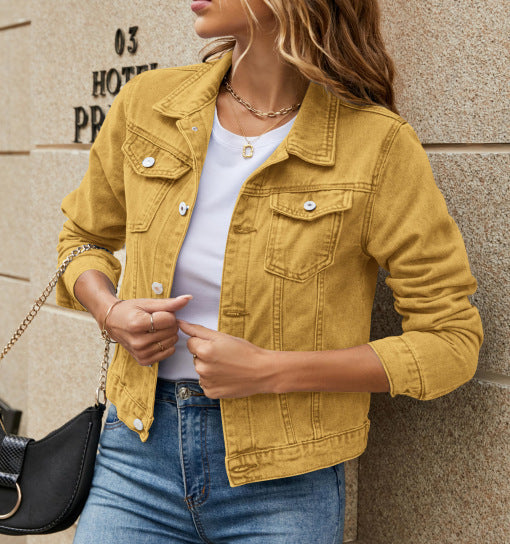 Veste en denim pour femmes avec coupe classique et poches Levoire