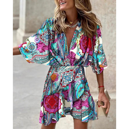 Levoire | Robe à encolure en V asymétrique tendance bleu Paisley