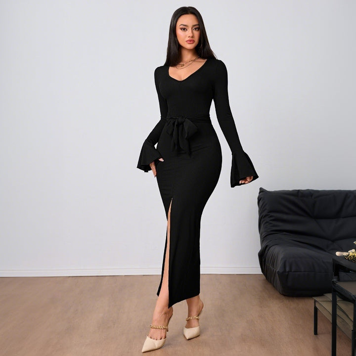 Robe femme avec décolleté en V et manches évasées Levoire