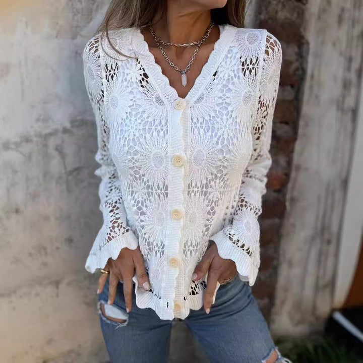 Veste au crochet pour femmes avec motifs floraux et fermeture à boutons Levoire