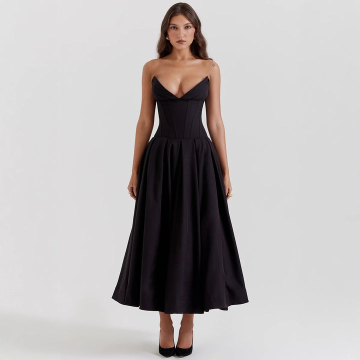 Robe Maxi Couture pour femmes avec un élégant décolleté cœur et une jupe évasée Levoire