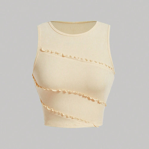Haut court pour femmes avec des détails volants et un design tendance Levoire