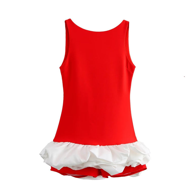 Levoire | Élégante robe courte sans bretelles à plis décoratifs Rouge avec des bords blancs