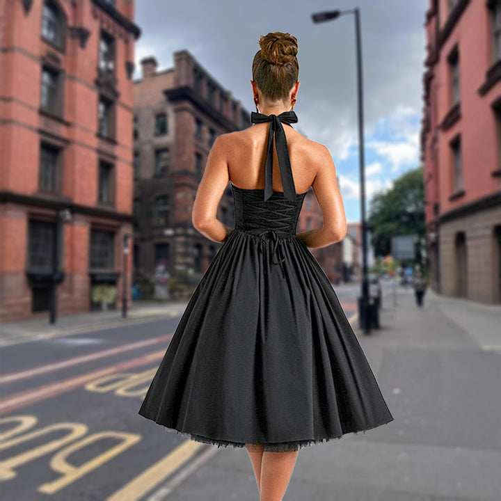Robe de bal vintage pour femmes avec design décolleté et jupe volumineuse Levoire
