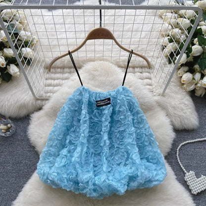 Levoire | Haut court avec des fleurs en 3D Bleu ciel Taille libre