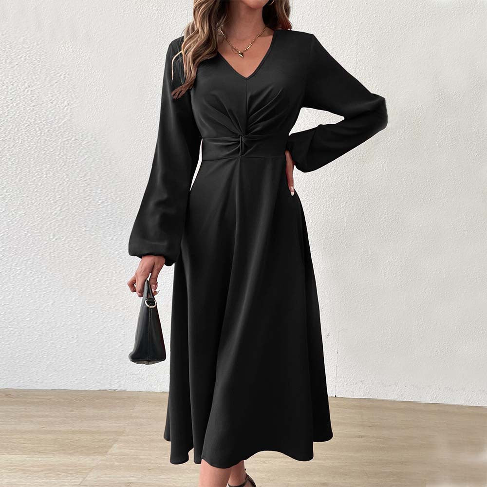 Robe midi élégante pour femmes avec un drapé flatteur et un décolleté en V profond Levoire