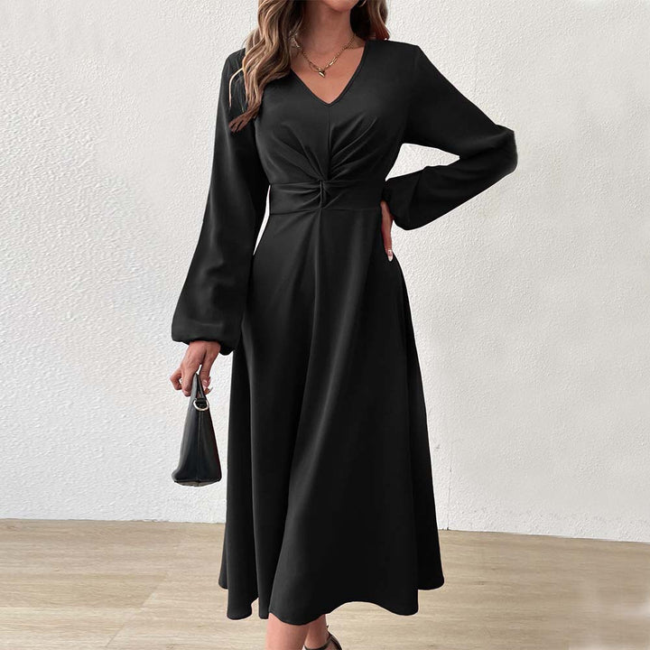 Robe midi élégante pour femmes avec un drapé flatteur et un décolleté en V profond Levoire