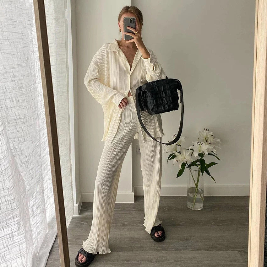 Levoire | Ensemble noir pour femmes avec jambes larges Beige