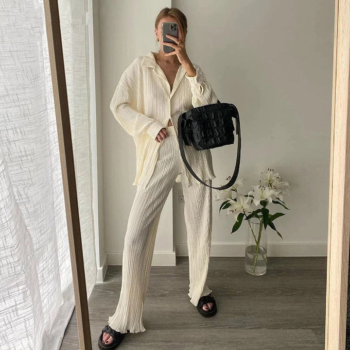 Levoire | Ensemble noir pour femmes avec jambes larges Beige