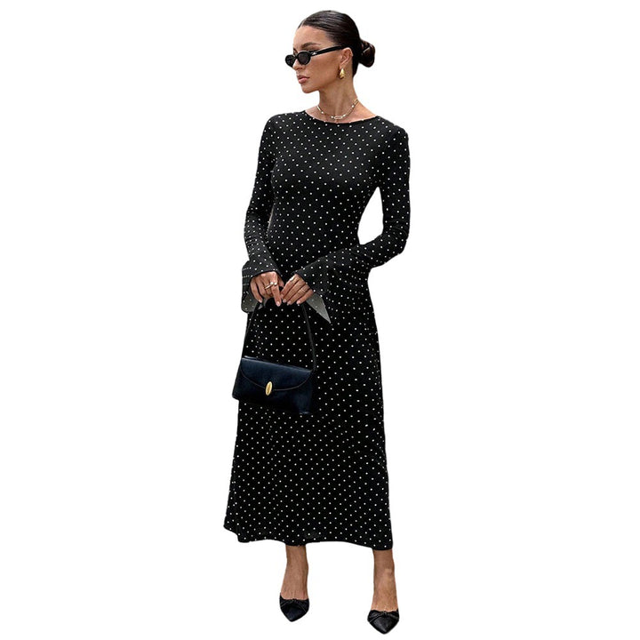 Robe maxi femme avec un design à pois à la mode et des manches élégantes Levoire