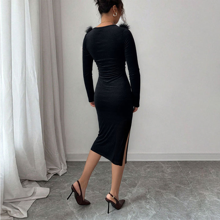 Robe midi pour femme avec décoration en plumes élégante et fente sur le côté Levoire