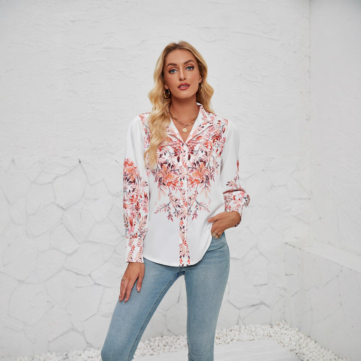 Blouses pour femmes avec des motifs floraux et des manches bouffantes élégantes Levoire