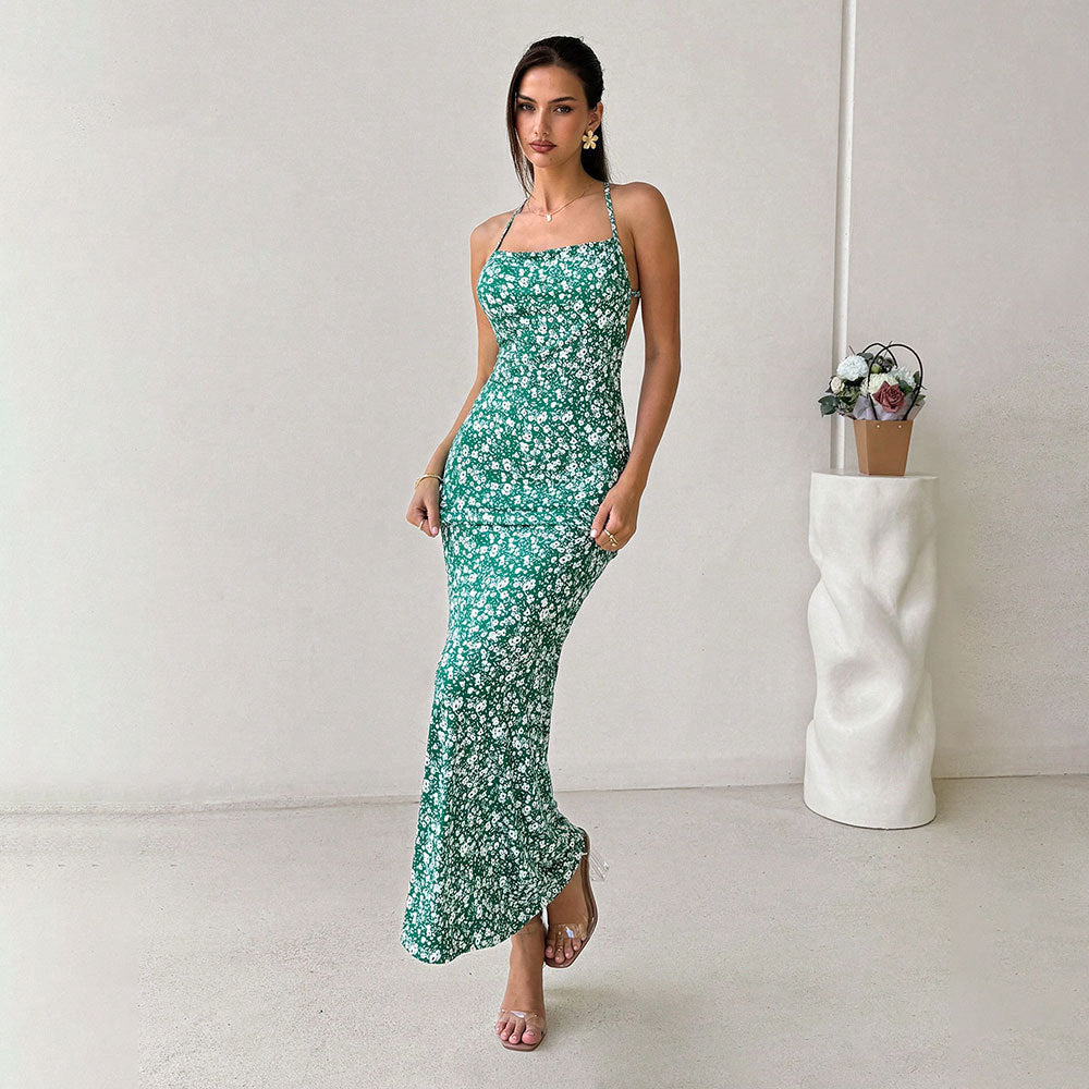Robe maxi pour femmes avec des bretelles spaghetti réglables et un détail imprimé floral Levoire