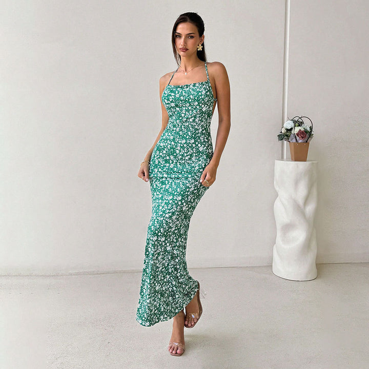 Robe maxi pour femmes avec des bretelles spaghetti réglables et un détail imprimé floral Levoire