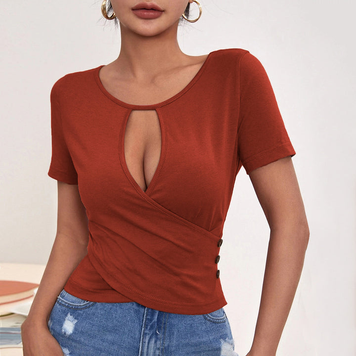 Top wrap femme avec décolleté plongeant et boutons décoratifs Levoire