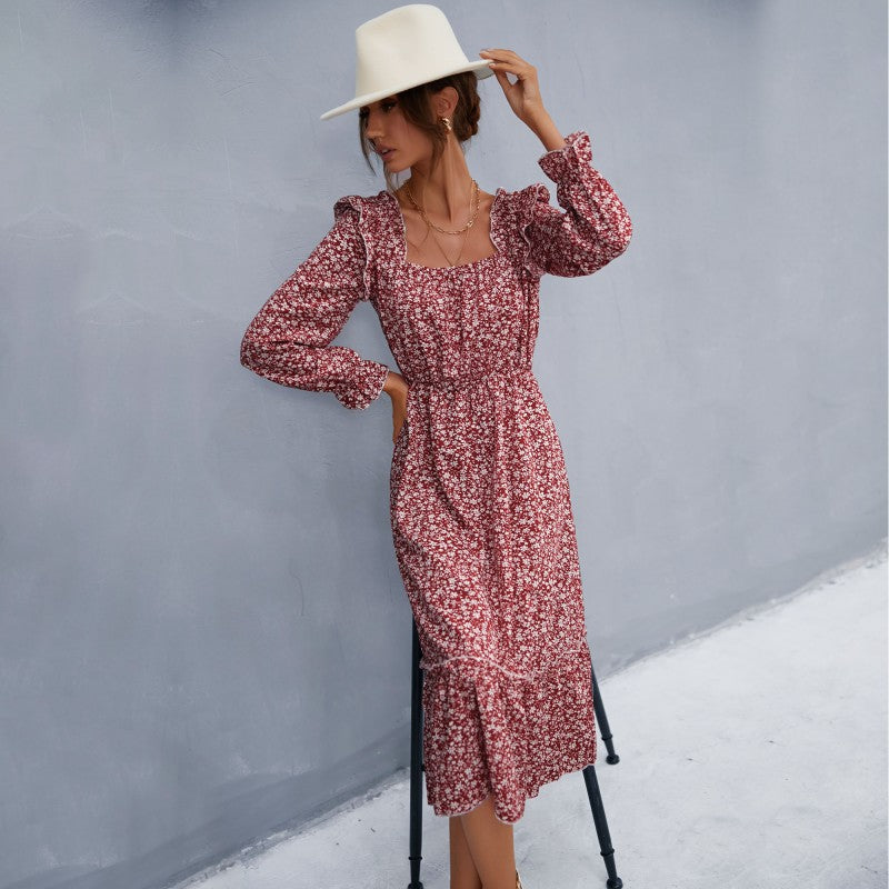 Robe maxi romptique pour femme avec des détails en volants et des motifs floraux Levoire