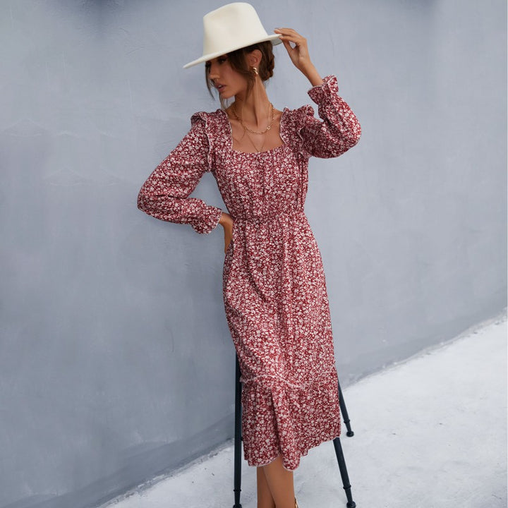 Robe maxi romptique pour femme avec des détails en volants et des motifs floraux Levoire