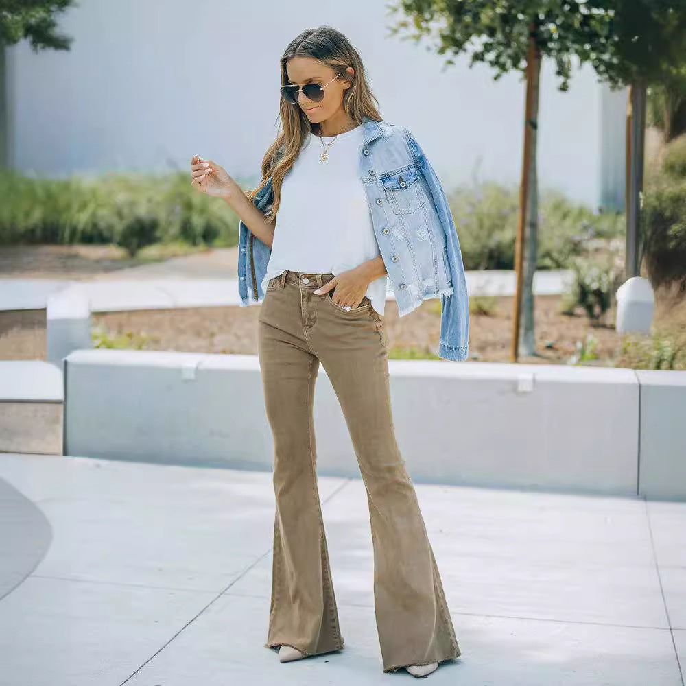 Jeans évasés longs pour femmes avec taille haute et design à la mode Levoire