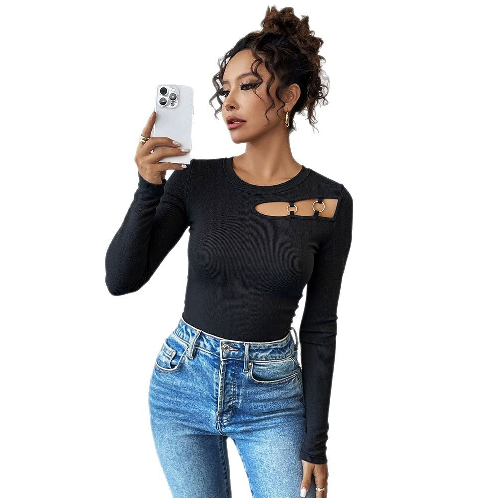 Chemise à manches longues pour femme avec un design asymétrique à découpes et des détails en anneau à la mode Levoire
