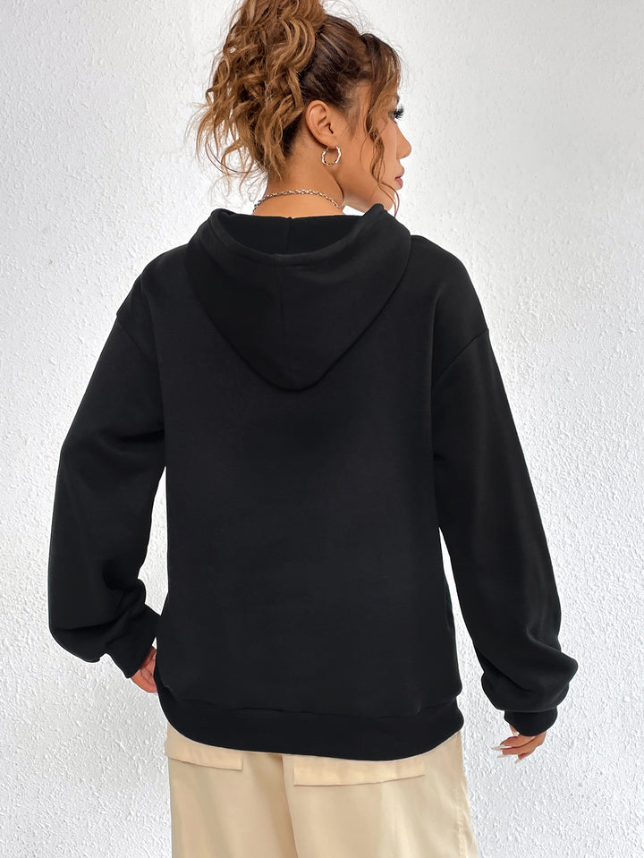 Hoodie surdimensionné pour femmes avec imprimé urbain et capuche Levoire
