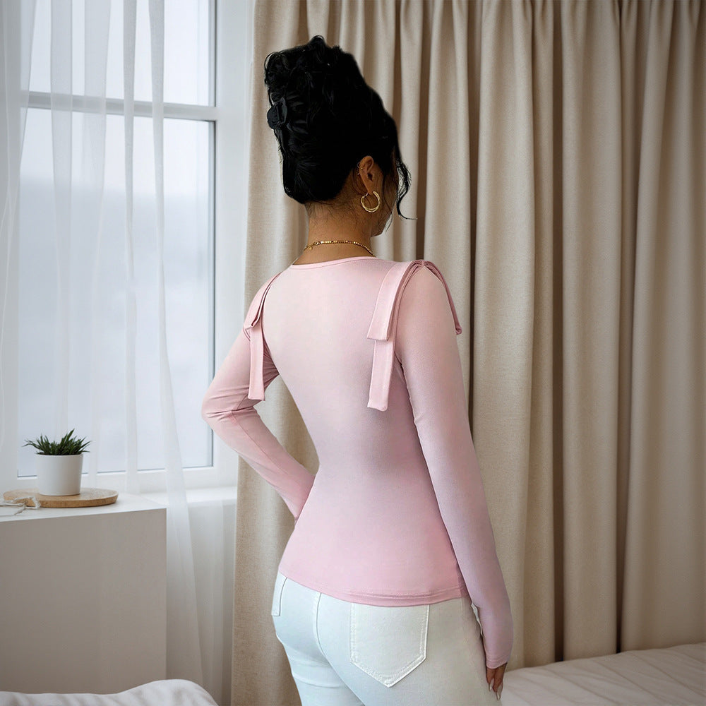 T-shirt ajusté à manches longues pour femmes avec des éléments de volants décoratifs Levoire