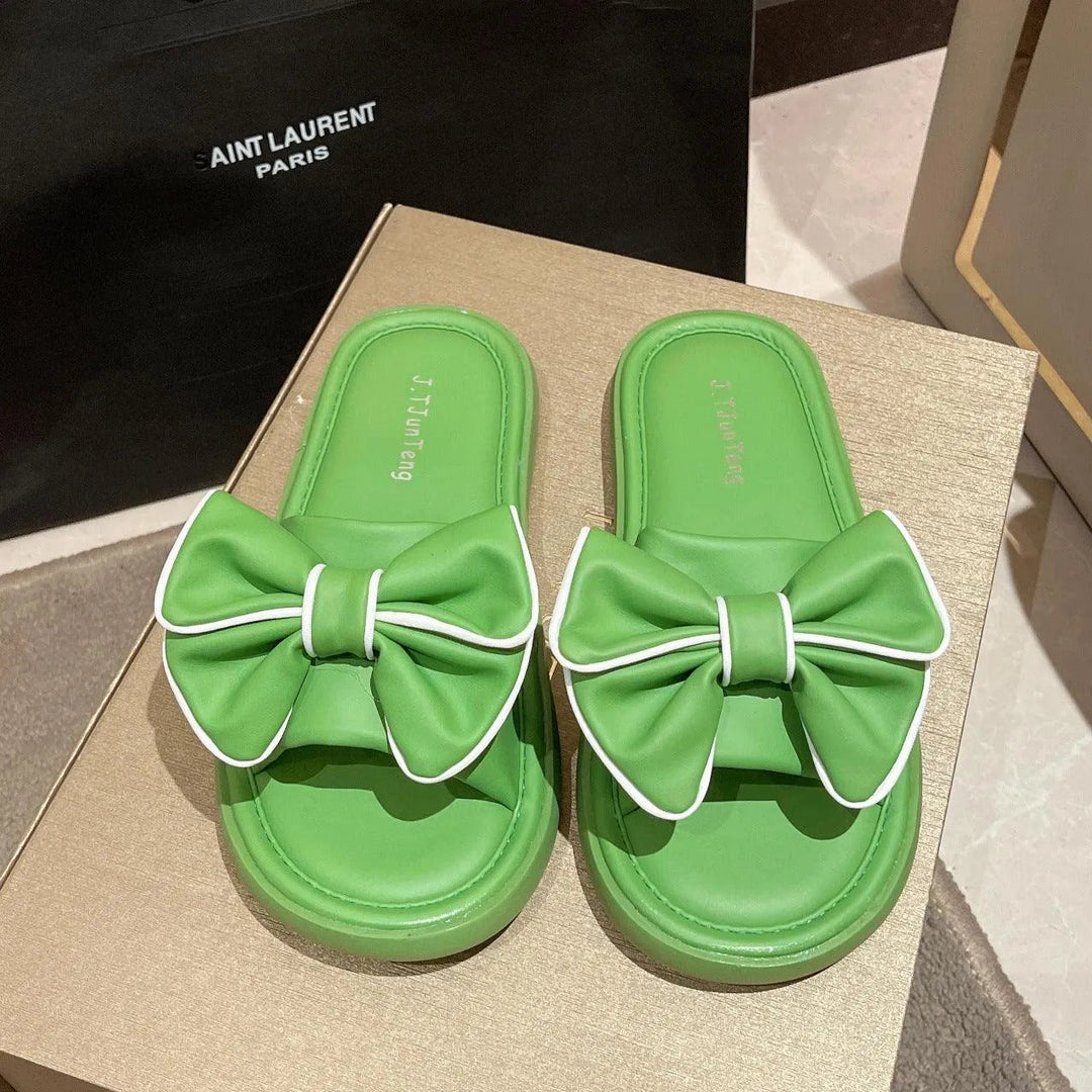 Levoire | Pantoufles de style français avec lacet Vert