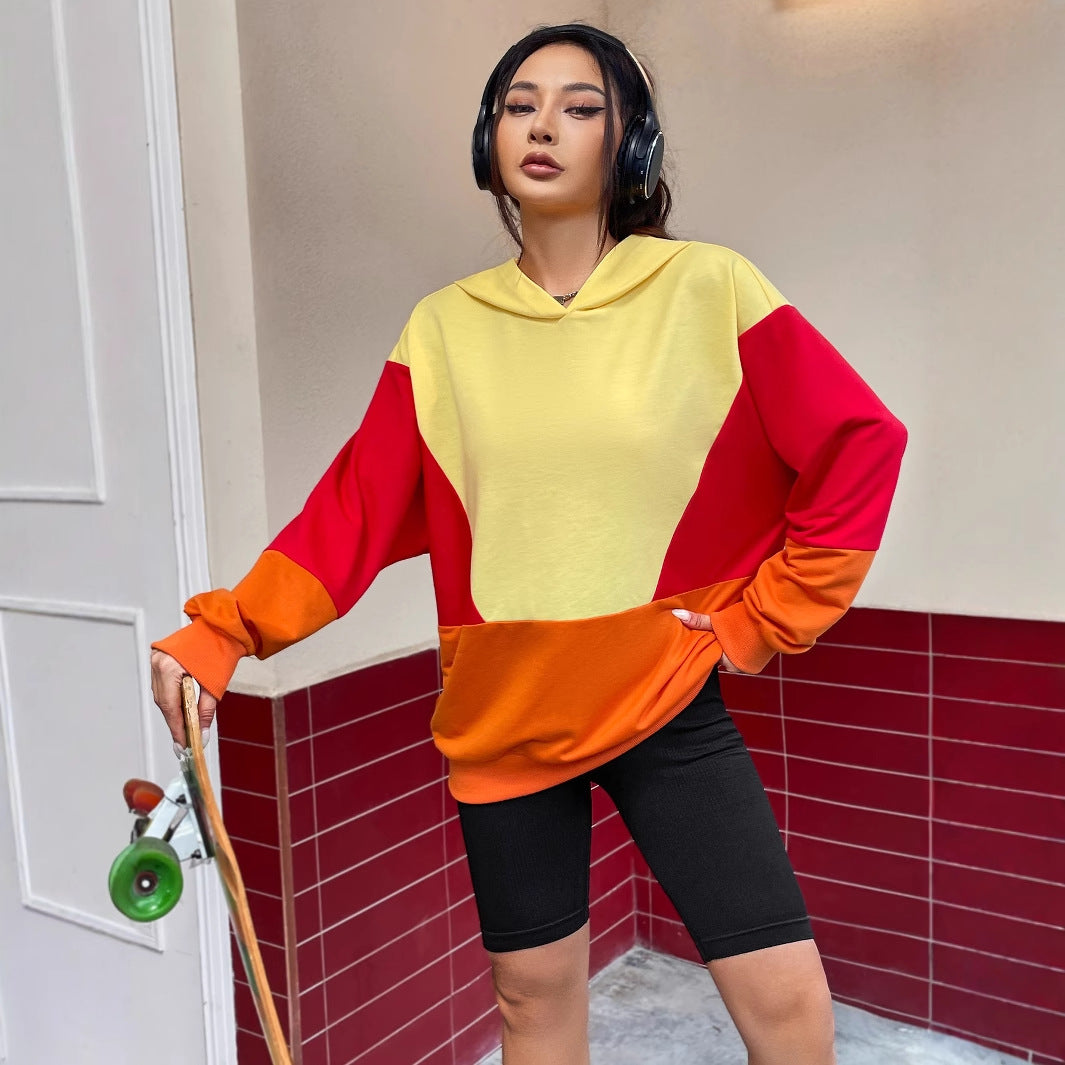 Hoodie décontracté pour femmes avec un design coloré en blocs de couleurs Levoire