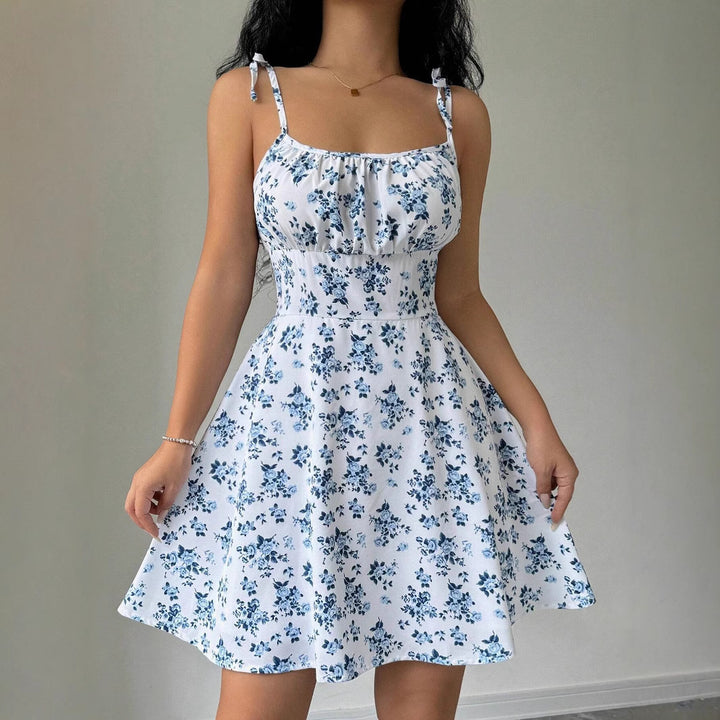 Robe mini d'été pour femmes avec motifs floraux et larges bretelles Levoire