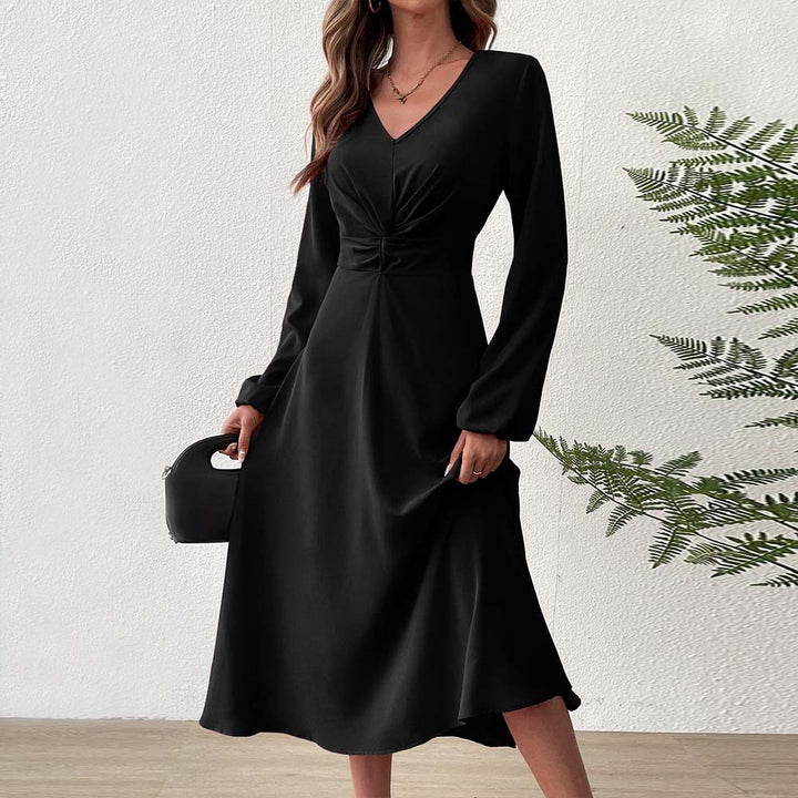 Robe midi élégante pour femmes avec un drapé flatteur et un décolleté en V profond Levoire