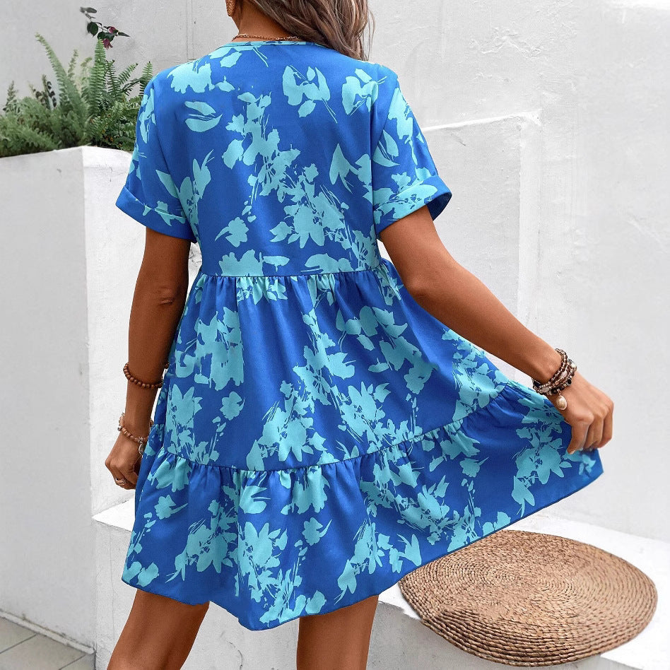 Robe blouse décontractée pour femme avec une coupe fluide et un design floral Levoire