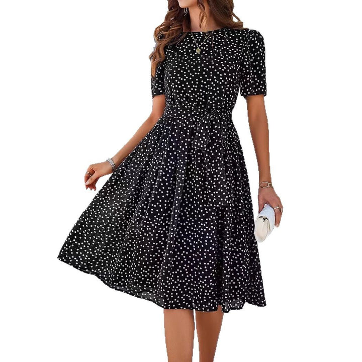 Robe midi pour femmes avec un élégant design à pois et une ceinture à la taille Levoire