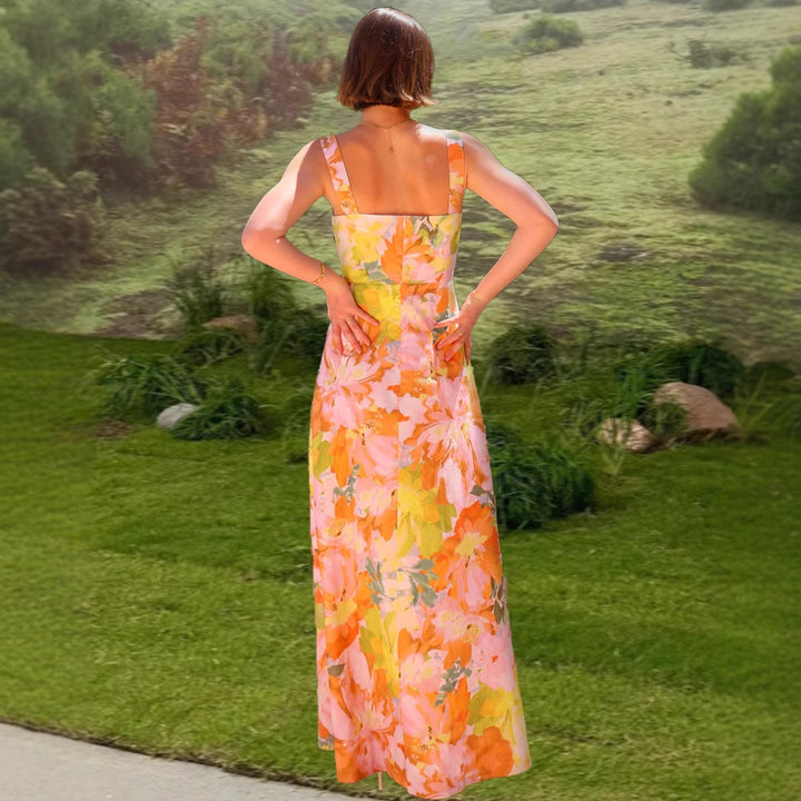 Robe maxi florale pour femmes avec coupe ajustée et bretelles spaghetti Levoire