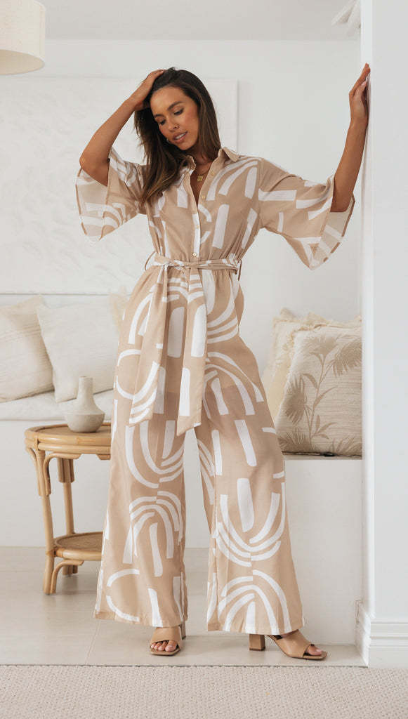 Combinaison pour femmes avec ceinture à nouer élégante et motif stylé Levoire