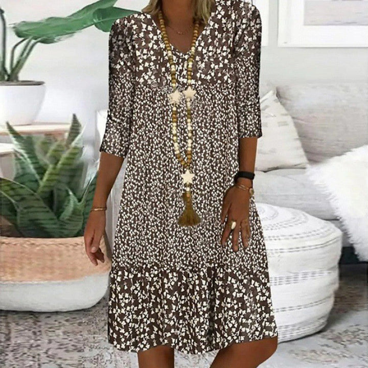 Levoire | Robe midi à col en V avec manches trois quarts à imprimé élégant Braun